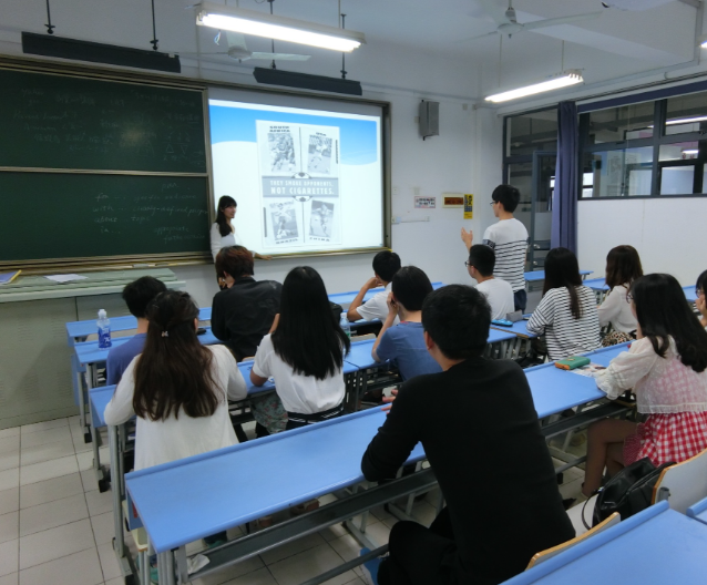 守住师生互动的表达基本功练好讲堂驾御的基本功
